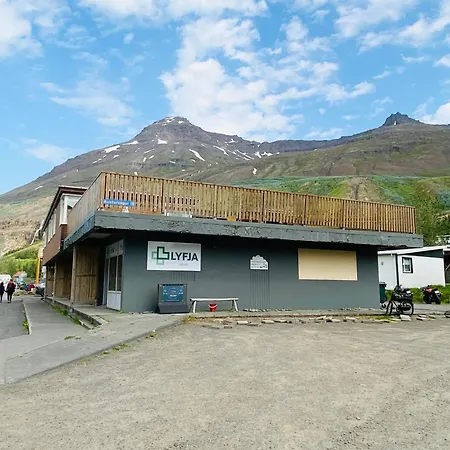 Studio Apartments Seyðisfjörður Exterior foto